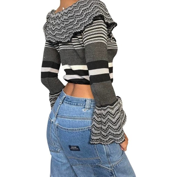 Vintage 2000s crop knit sweater (XS-M) - Picture 3 of 7